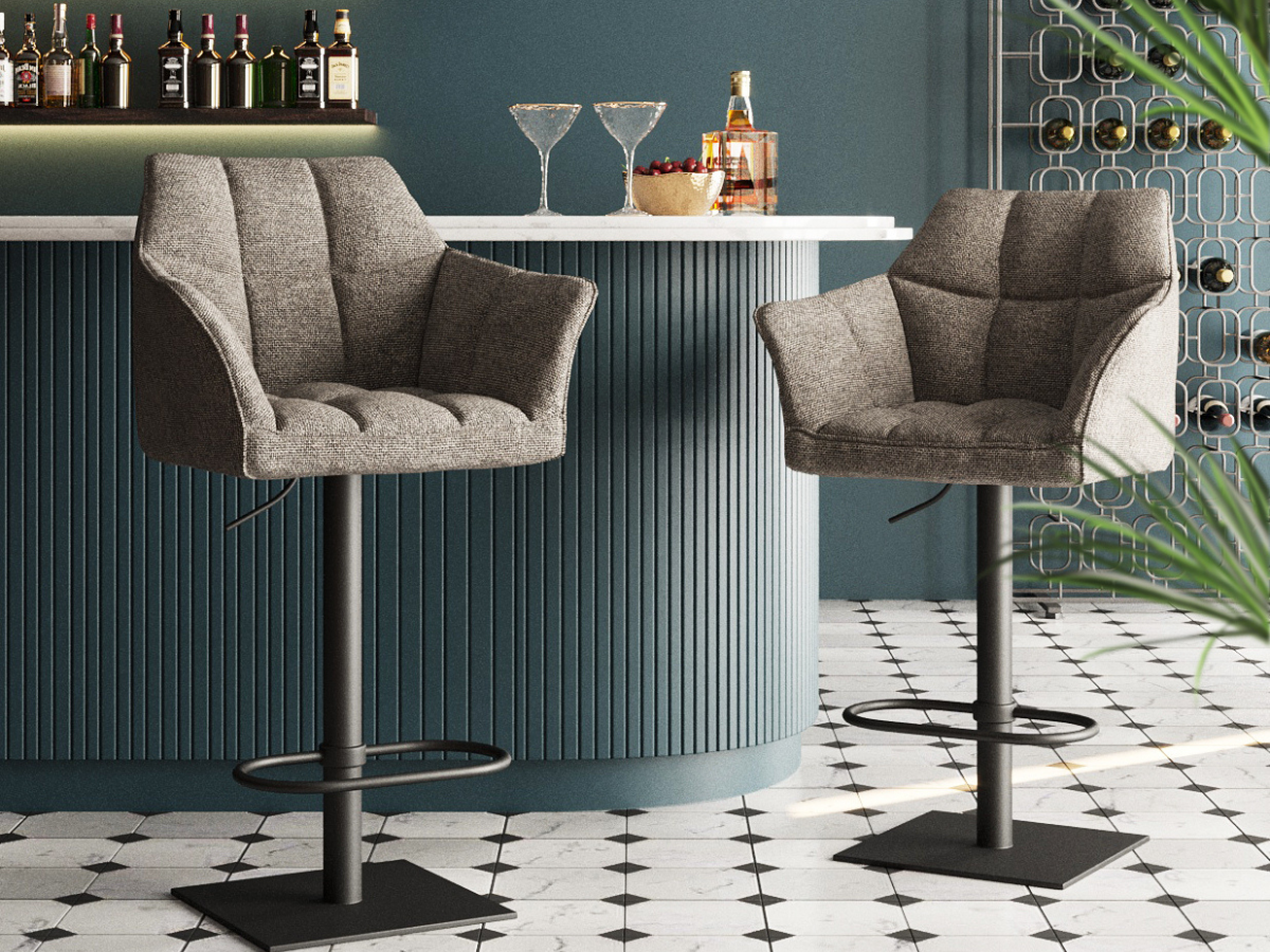 Bar Chairs & Stools.