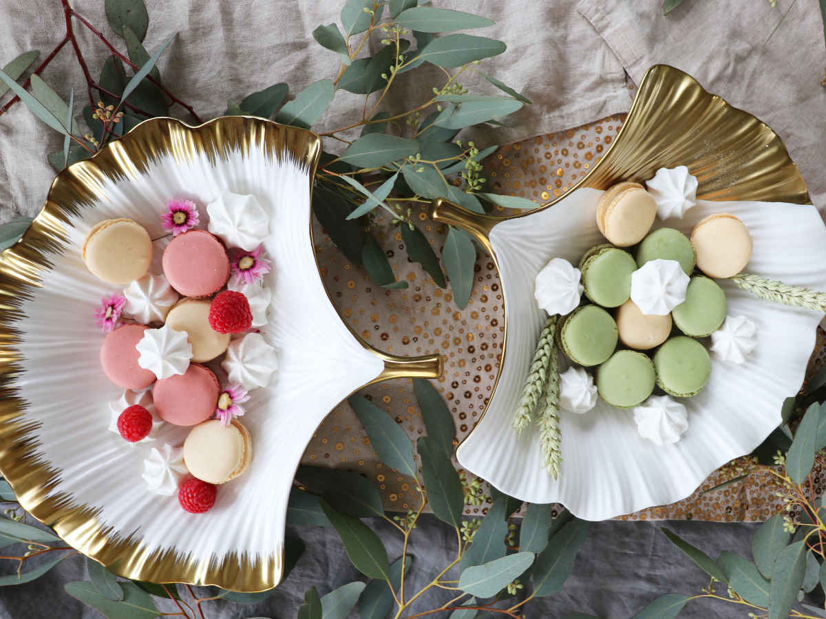 Table Accessories.