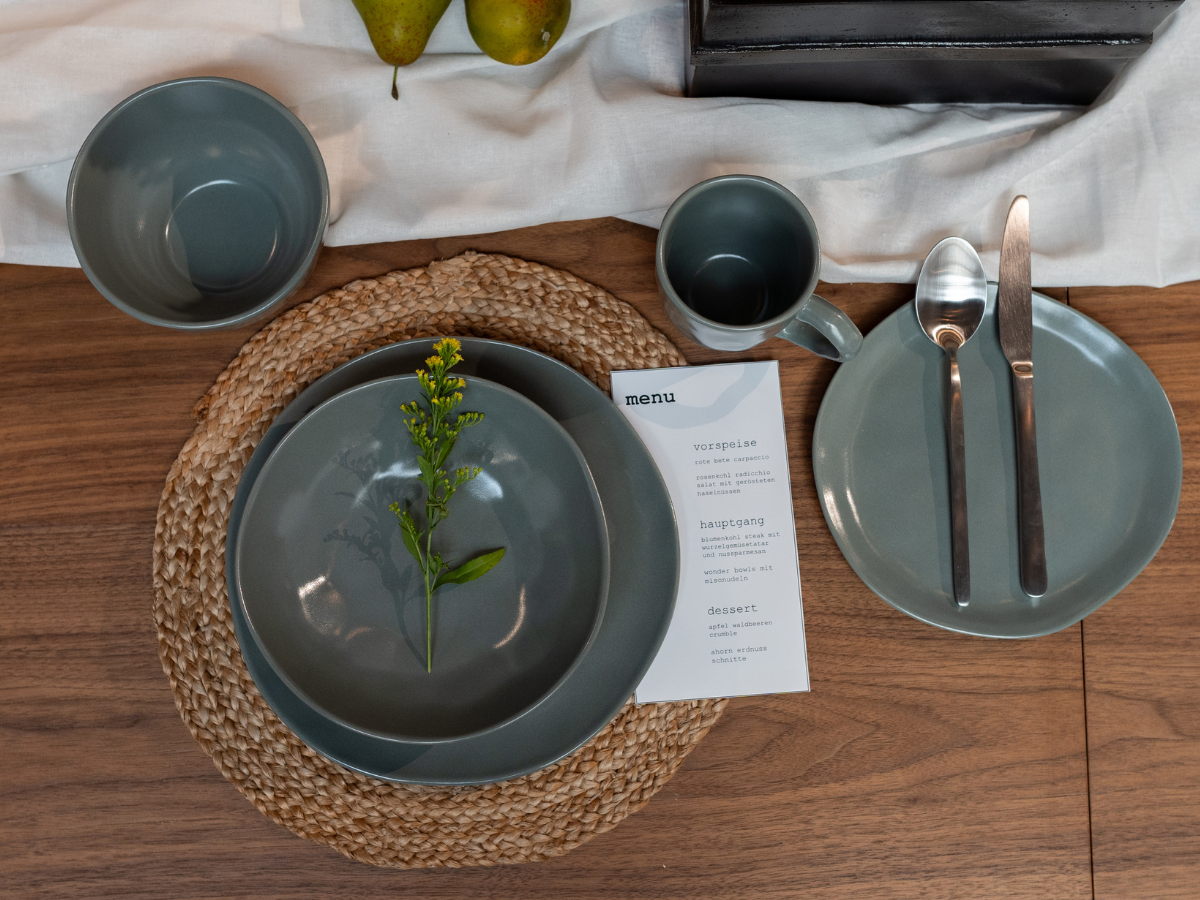 Tableware & Dining Accessories.