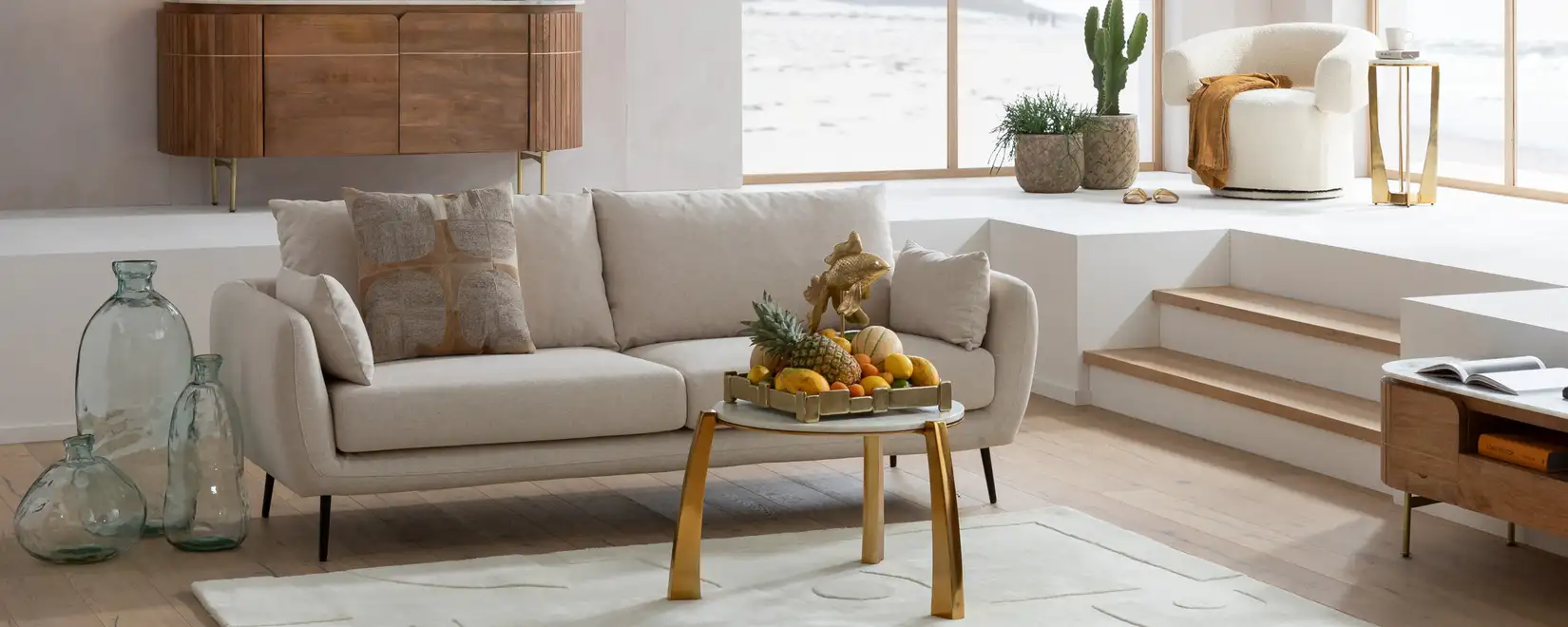 Двуместни дивани.