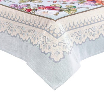 Покривка Цветя и дантела 137х140 – изображение-1