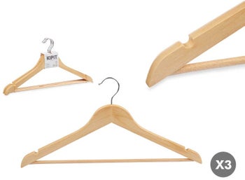 Комплект дървени закачалки – изображение-1