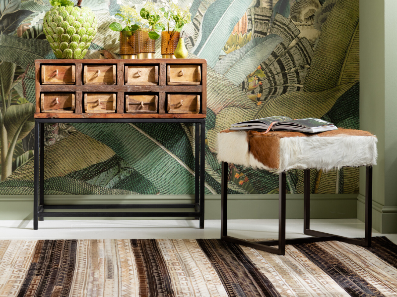 Trendshow: CONSOLE CU UN DESIGN UNIC.