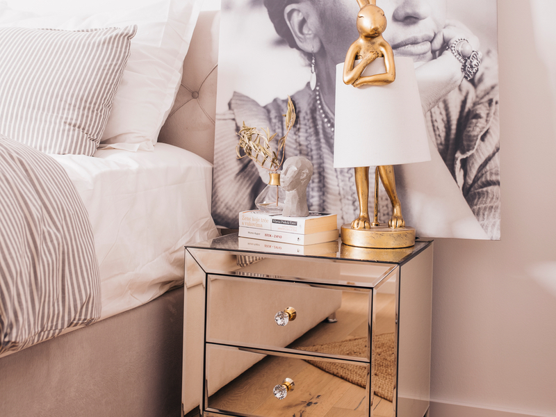 Trendshow: LASINRAJAUKSET SHAMPPANJAN VÄRISSÄ.