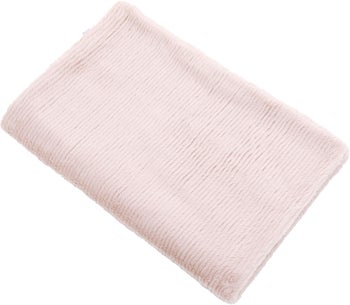 Mika torkkupeitto, blush ribattu, 150 x 200 cm – kuva-1.