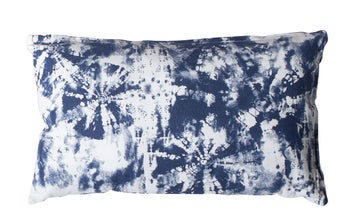 Деко възглавница TYE DYE 50x30 – изображение-1
