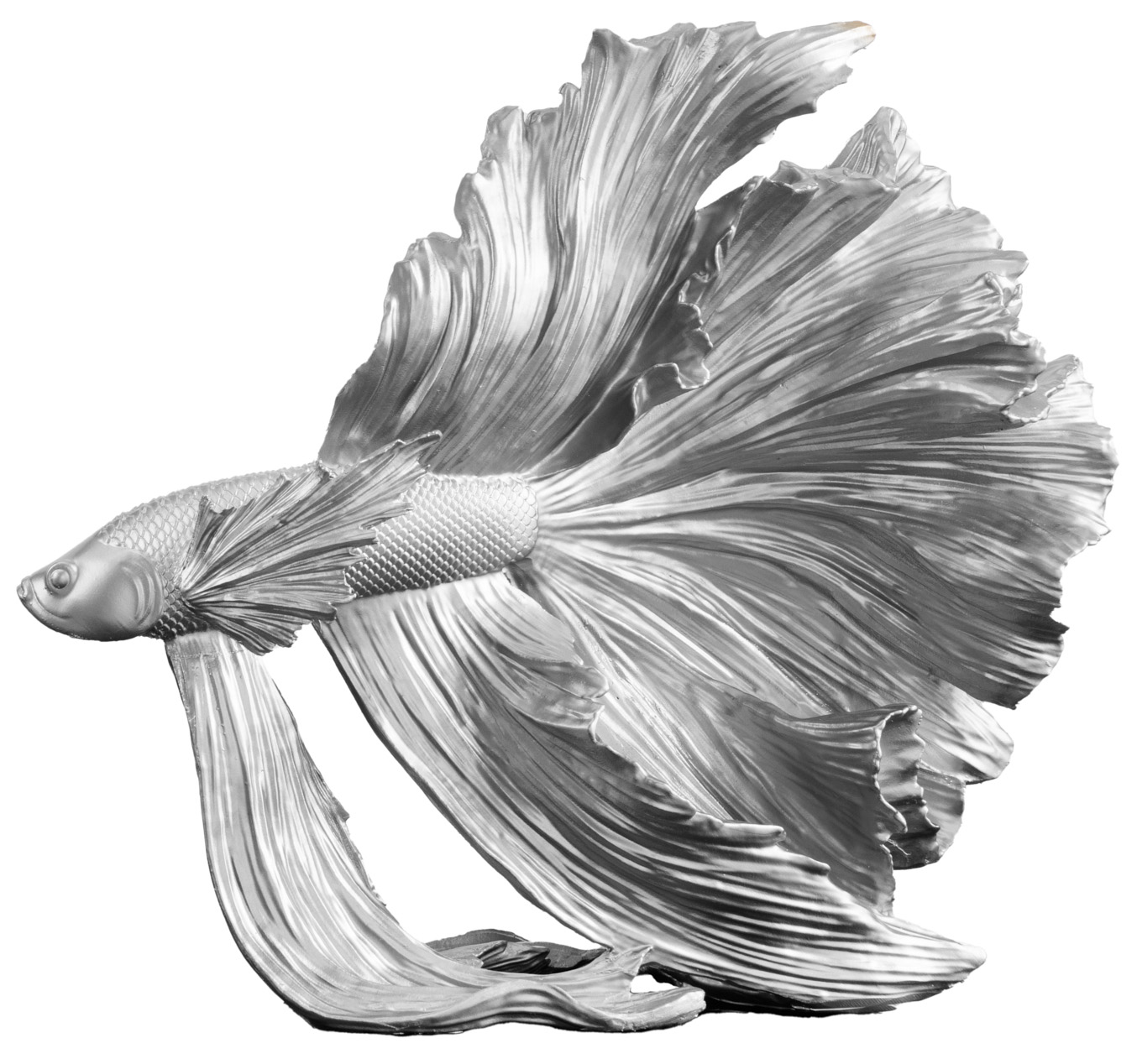 Figurka dekoracyjna srebrna ryba bojownik z unikalnym stylem – grafika-1.