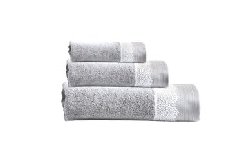 Хавлиена кърпа Karla 70x140 – изображение-1