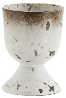 Kieliszek na jajko z ceramiki w stylu nowoczesnym w odcieniach bieli i brązu – grafika-1.