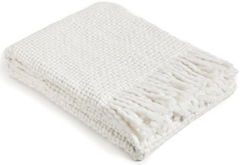 Koc z frędzlami biały 125x150 cm – obraz-1