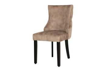 Krzesło CASTLE DELUXE uchwyt głowa lwa, welwet beżowy, czarne nogi, styl chesterfield – grafika-1.