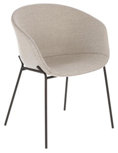 Krzesło z podłokietnikami tapicerowane jasnoszare szare nogi czarne – obraz-1