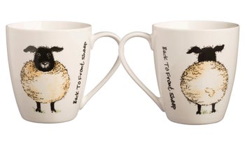 Kubek biały porcelanowy ozdobiony malowaną owieczką 0,35L – obraz-1