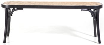 Ławka drewniana czarna siedzisko rattanowe 122x36 cm – obraz-1