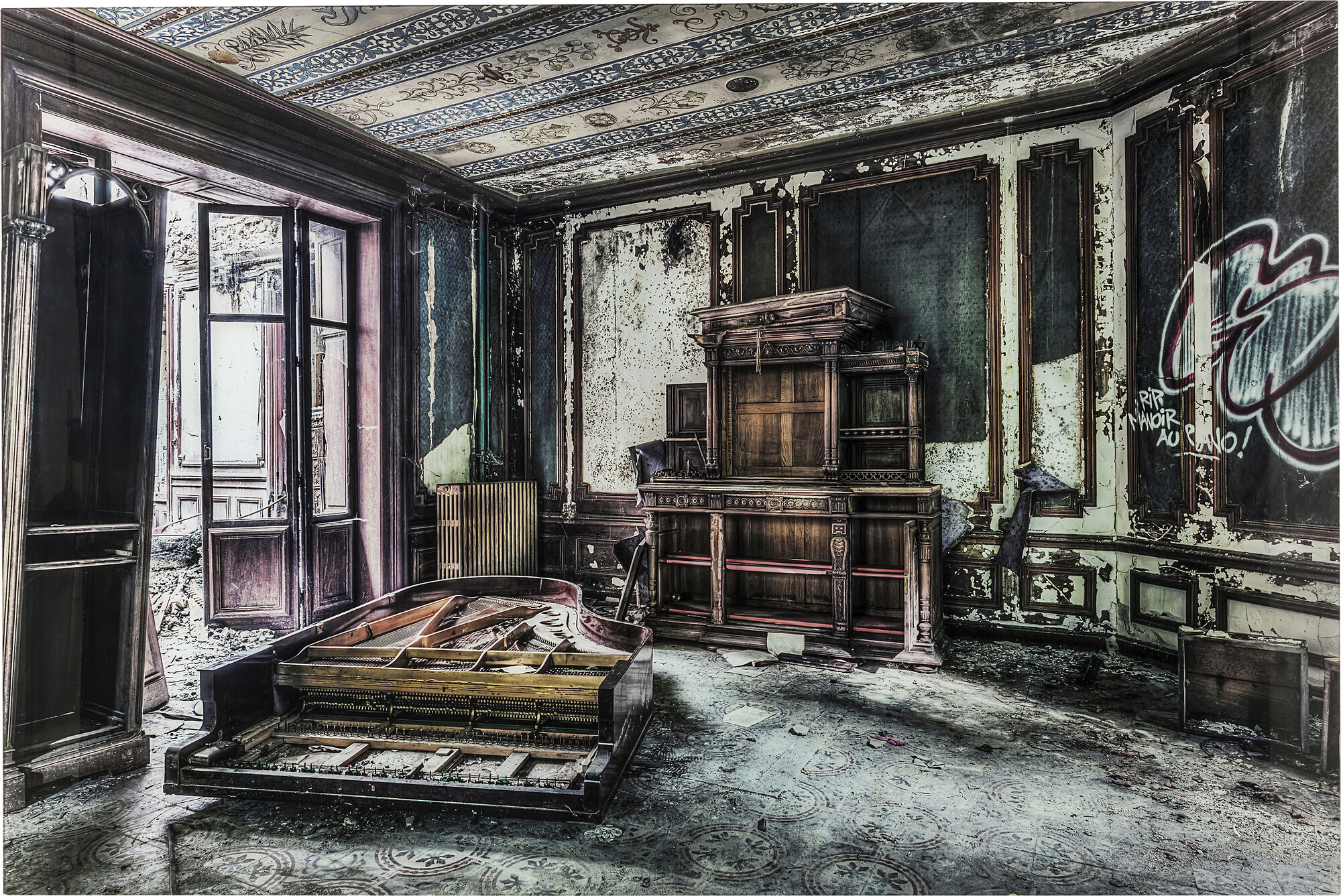 Obraz Vintage Piano Room 150x100 cm – grafika-1.