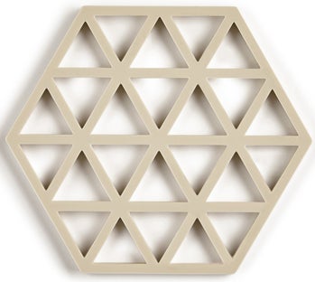 Podstawka pod garnek silikonowa 16x14 cm – obraz-1