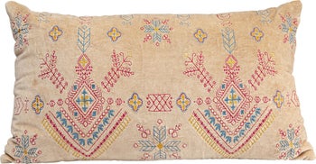 Poduszka dekoracyjna beżowa z kolorowymi wzorami 60x35 cm – obraz-1