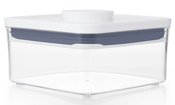 Pojemnik kwadratowy na przekąski i sypką żywność przezroczysty z białą pokrywką tworzywo sztuczne 1,1 LU) – grafika-1.