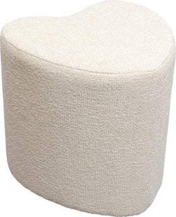 Pufa kremowa w kształcie serca 34x36 cm – obraz-1