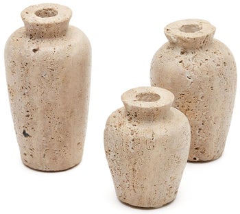 Zestaw 3 wazonów dekoracyjnych z beżowego trawertynu – obraz-1