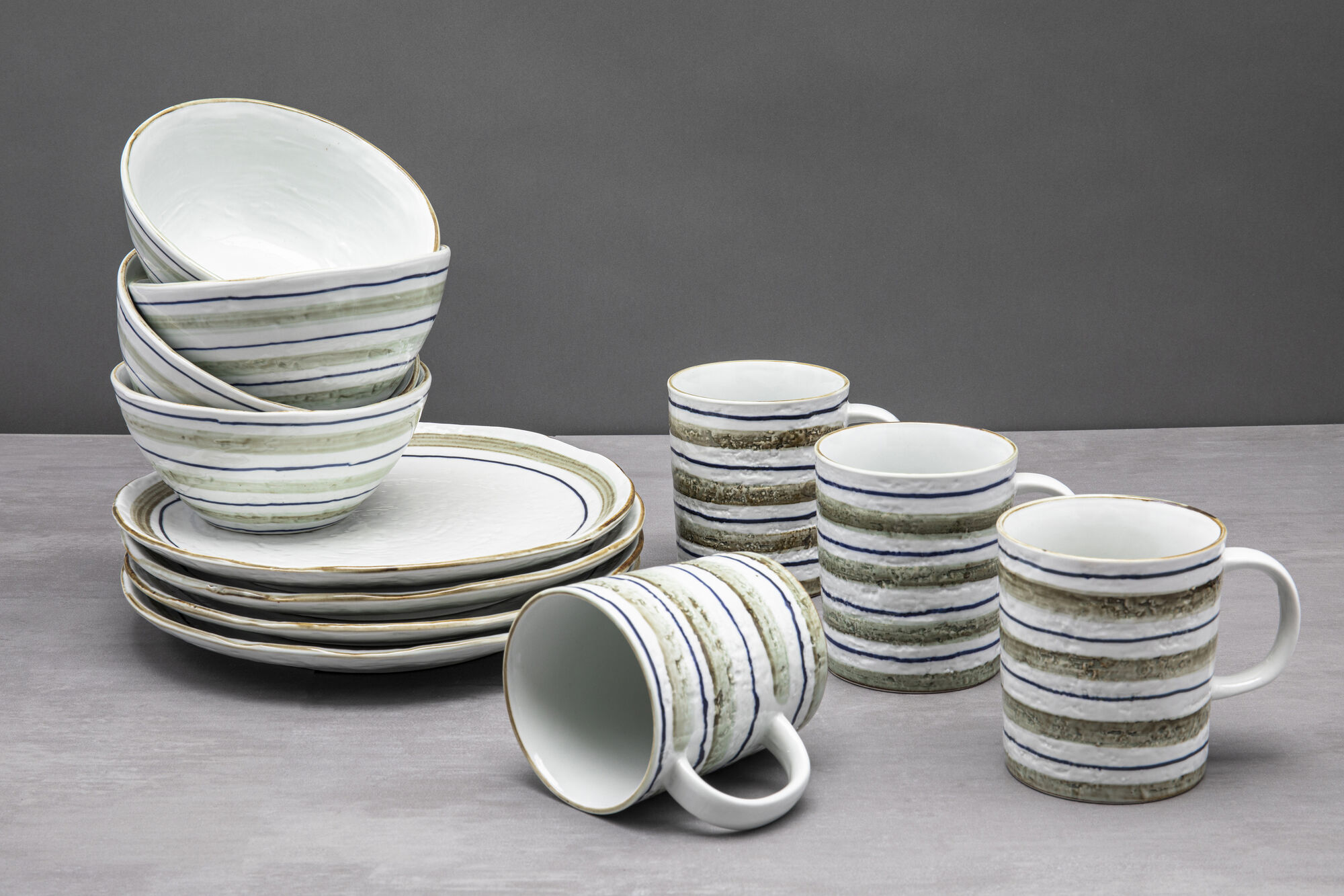 Zestaw śniadaniowy Stuga 12 el. – obraz-1